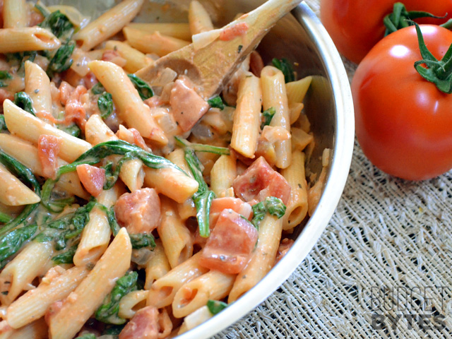 creamy-tomato-spinach-pasta-side